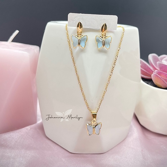 18k Gold Filled Blue Topaz Butterfly Earrings & Necklace Set 🦋✨ - Picture 4 of 7